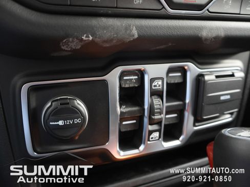 New 2026 Jeep Wrangler Sahara image 44