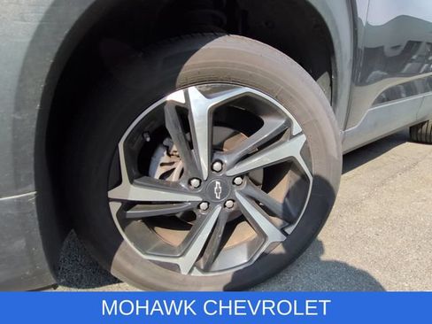 Used 2021 Chevrolet TrailBlazer RS w/ Sun and Liftgate Package AWD/4WD image 16