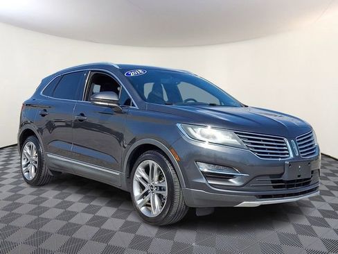 Used 2018 Lincoln MKC Reserve image 1