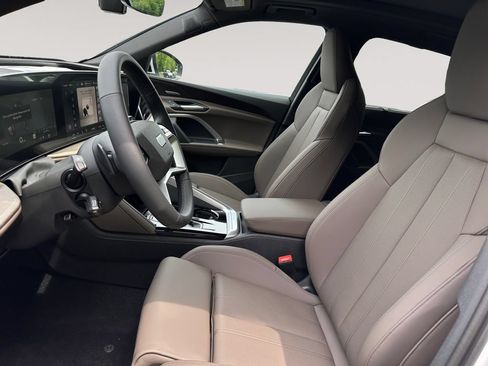 New 2026 Audi Q5 Premium Plus AWD/4WD image 9