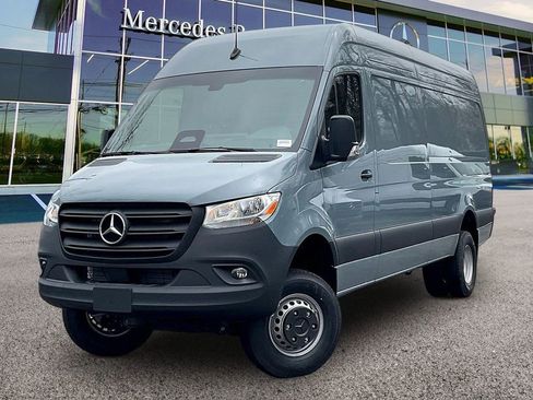 New 2026 Mercedes-Benz Sprinter 3500 image 2