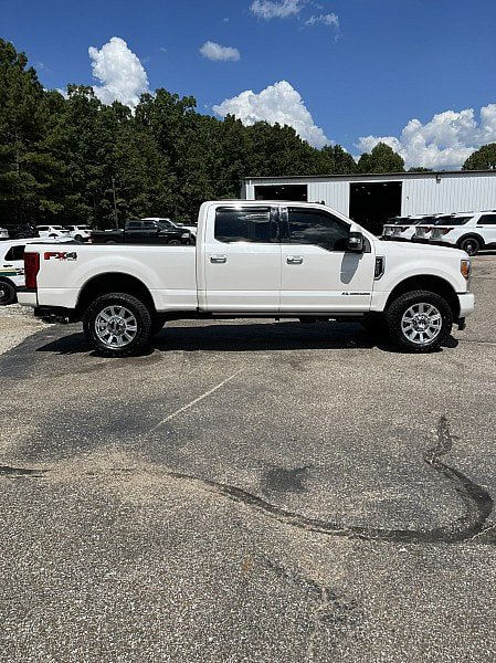 Used 2019 Ford F350 Limited w/ FX4 Off-Road Package AWD/4WD image 8