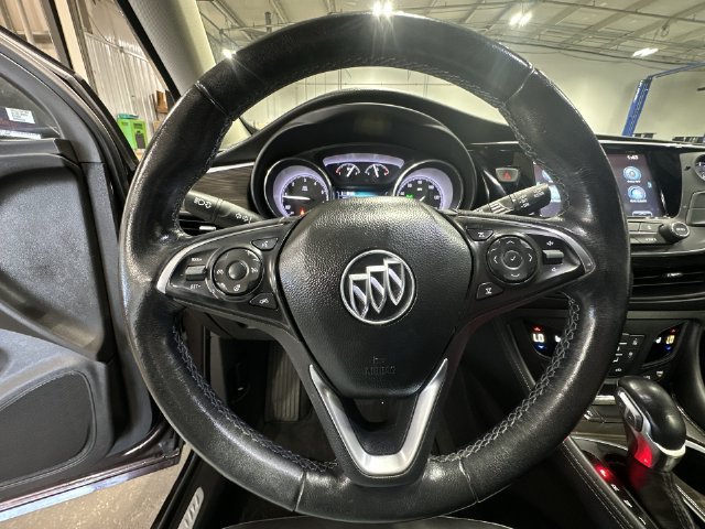 Used 2020 Buick Envision Essence FWD image 15