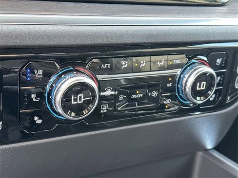 New 2026 GMC Sierra 1500 SLT w/ SLT Premium Plus Package image 12