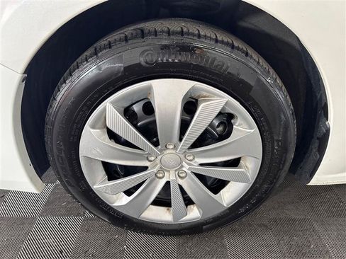 Used 2020 Subaru Impreza 2.0i AWD/4WD image 29