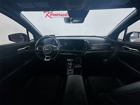 Used 2023 Kia Sportage X-Line image 10
