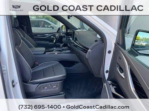 Used 2023 Cadillac Escalade Sport w/ LPO, ONYX Package AWD/4WD image 7