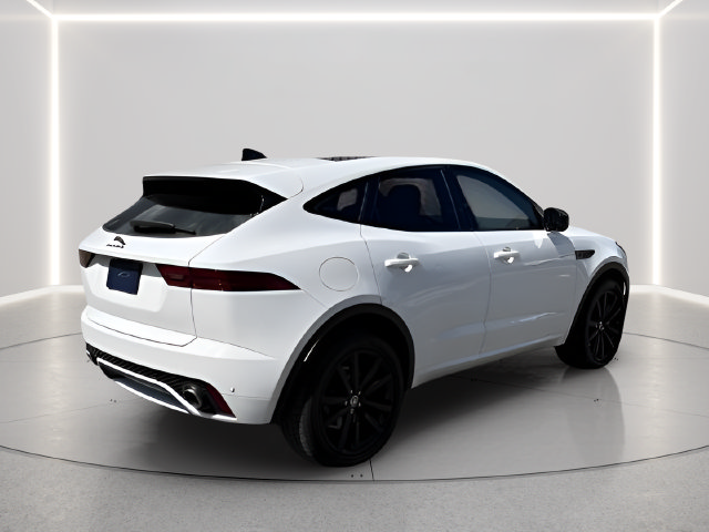 Used 2024 Jaguar E-PACE R-Dynamic SE AWD/4WD image 8