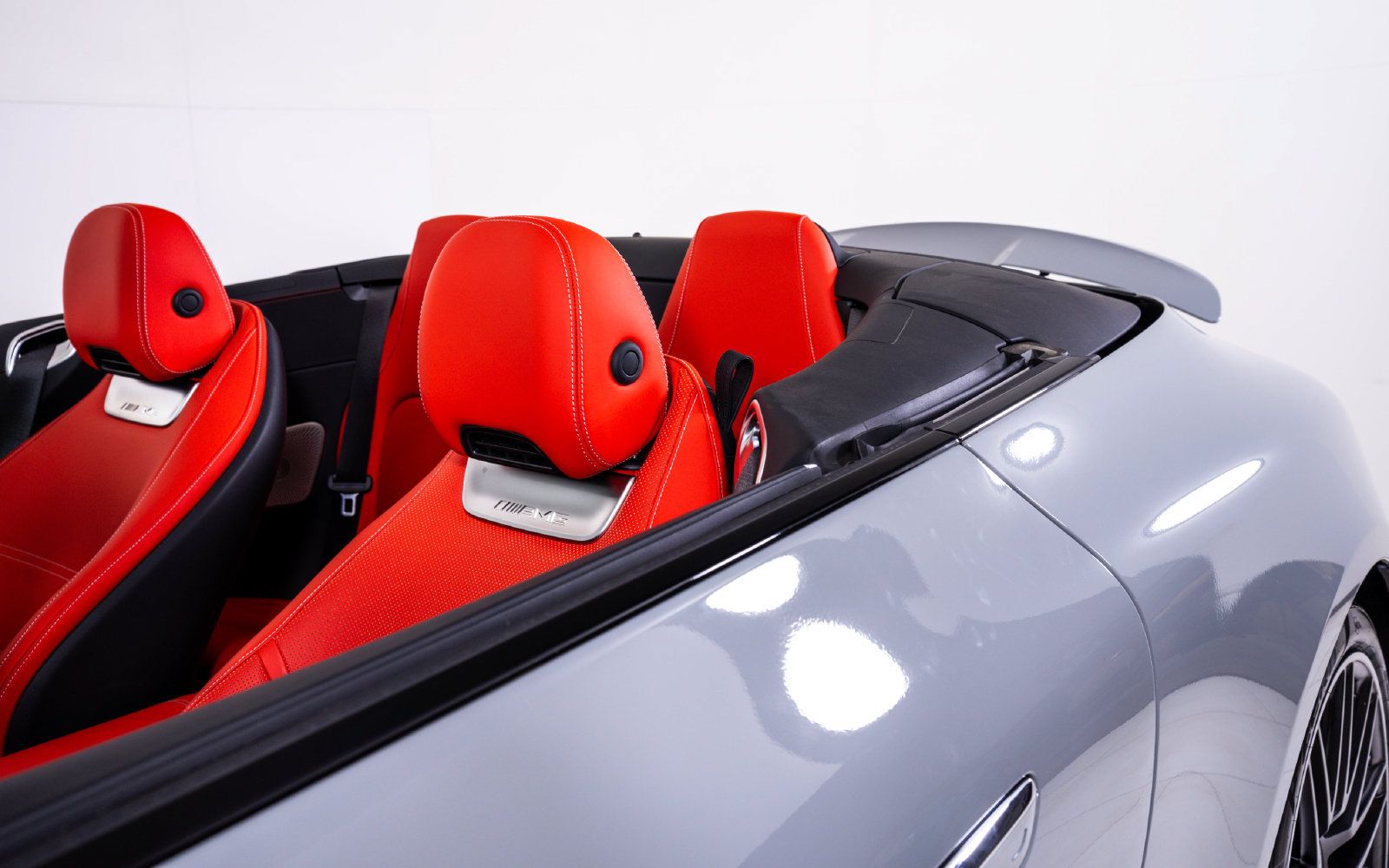 Used 2024 Mercedes-Benz SL 63 AMG 4MATIC image 15