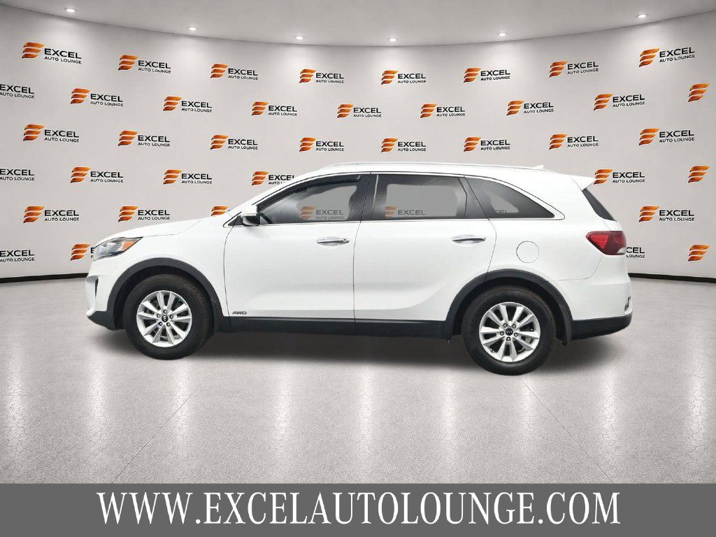 Used 2019 Kia Sorento AWD w/ Option Group 020 image 2