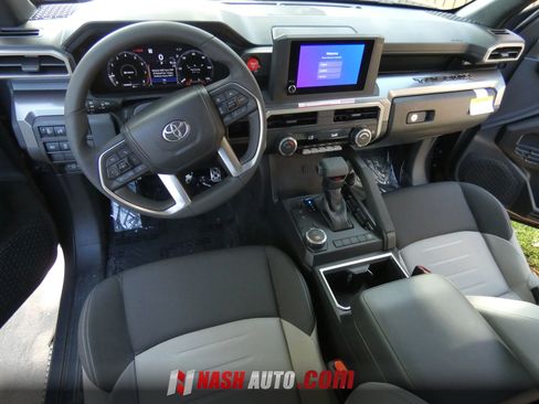 Used 2026 Toyota Tacoma TRD Sport RWD image 25