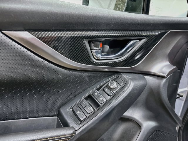 Used 2018 Subaru Crosstrek 2.0i Limited AWD/4WD image 17
