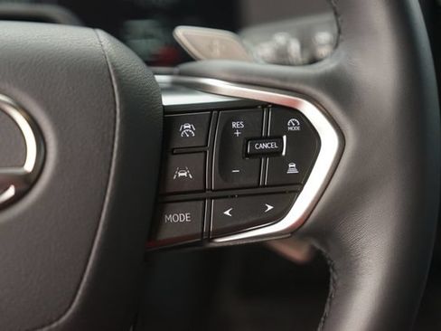 Used 2025 Lexus GX 550 AWD/4WD image 24