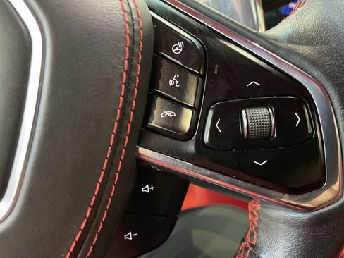 Used 2023 Chevrolet Corvette Stingray Premium Conv w/ Z51 Performance Package RWD image 23