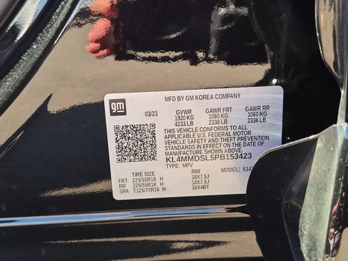 Certified 2023 Buick Encore GX Select w/ Sport Touring Package FWD image 32