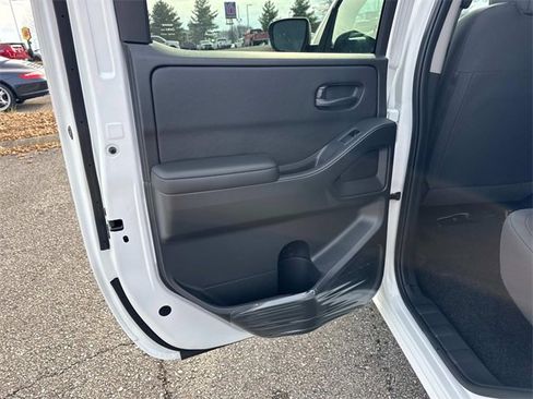 New 2026 Nissan Frontier S image 14