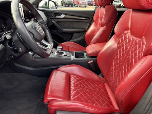 Used 2019 Audi SQ5 Prestige w/ Prestige Package image 18