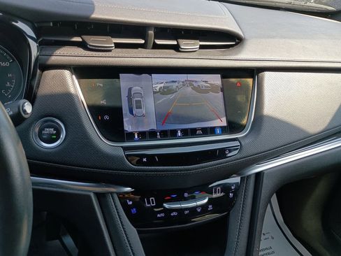 Used 2022 Cadillac XT5 Premium Luxury w/ Technology Package image 23