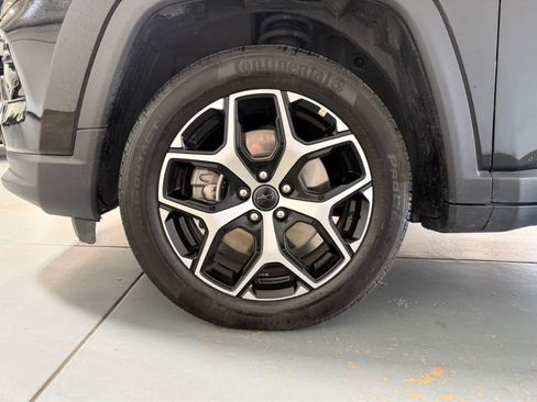 Used 2025 Jeep Compass Limited AWD/4WD image 11