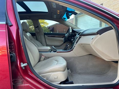 Used 2012 Cadillac CTS Luxury image 23