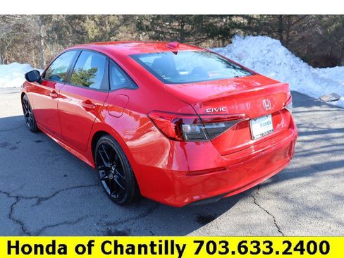 Used 2023 Honda Civic Sport image 5