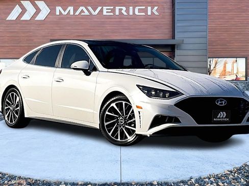 Used 2022 Hyundai Sonata Limited image 1