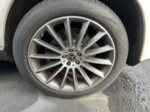 Used 2020 Mercedes-Benz GLE 350 image 13