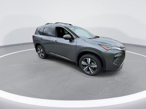 Certified 2024 Nissan Rogue SL image 2