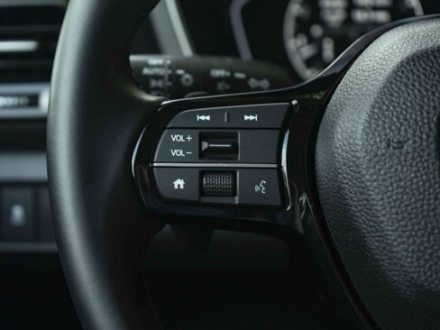 Used 2025 Honda Pilot EX-L image 21