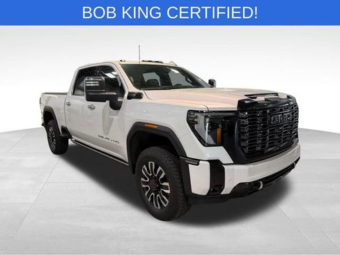 Used 2025 GMC Sierra 2500 Denali Ultimate w/ Max Trailering Package AWD/4WD image 1