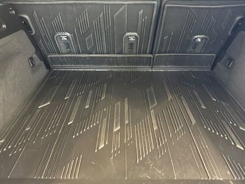 Certified 2024 Cadillac Lyriq Luxury image 15