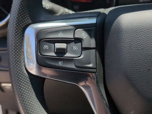 Used 2023 Chevrolet Blazer LT w/ Convenience Package FWD image 19