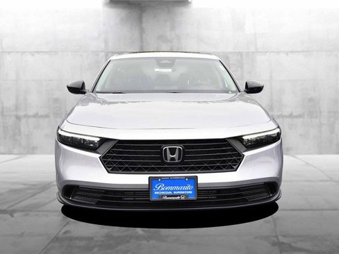 New 2025 Honda Accord SE image 3