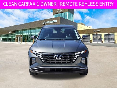 Used 2023 Hyundai Tucson SE image 2