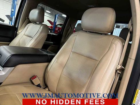 Used 2017 Ford F250 Lariat w/ Chrome Package image 15