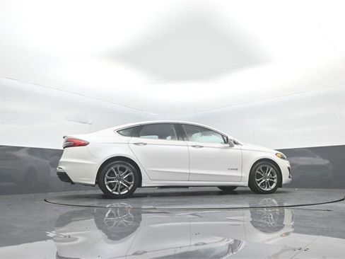 Certified 2019 Ford Fusion Titanium image 34