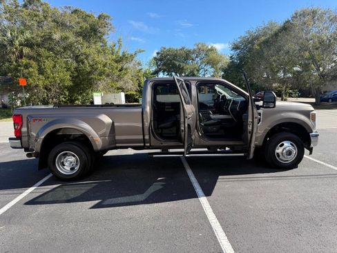 Used 2019 Ford F350 Lariat w/ Lariat Ultimate Package image 72