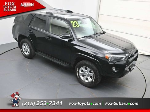 Used 2023 Toyota 4Runner SR5 Premium w/ Moonroof Package AWD/4WD image 30