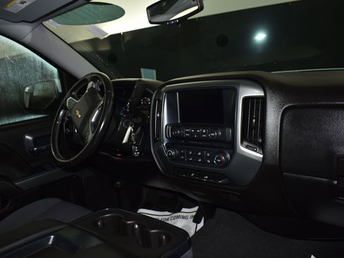 Used 2019 Chevrolet Silverado 1500 LT image 26