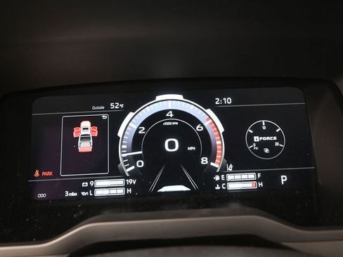 New 2026 Toyota Tundra Limited AWD/4WD image 8