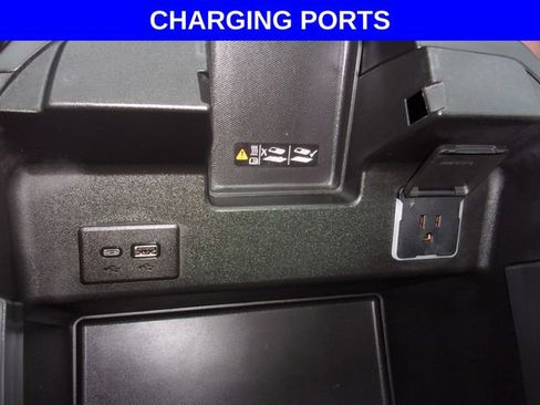 Used 2024 GMC Sierra 1500 Denali Ultimate image 12