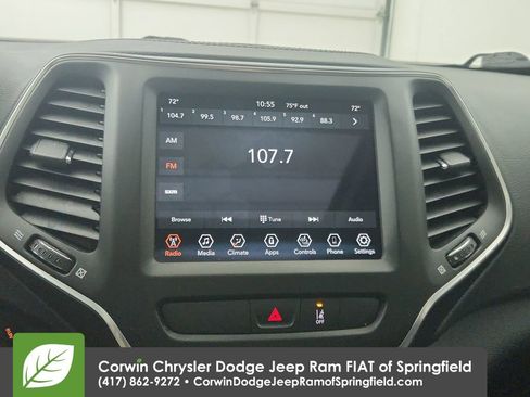 Certified 2022 Jeep Cherokee Latitude Lux w/ Sun & Sound Group AWD/4WD image 23