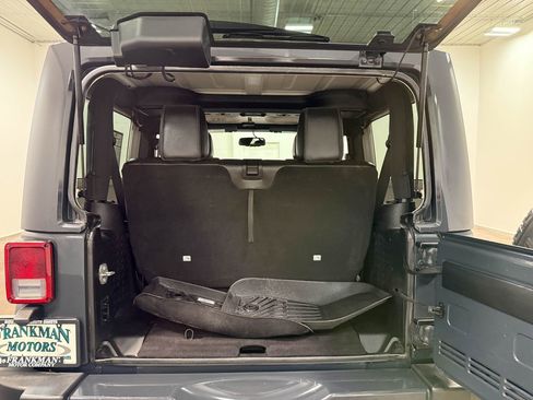 Used 2016 Jeep Wrangler Sahara w/ Dual Top Group image 68