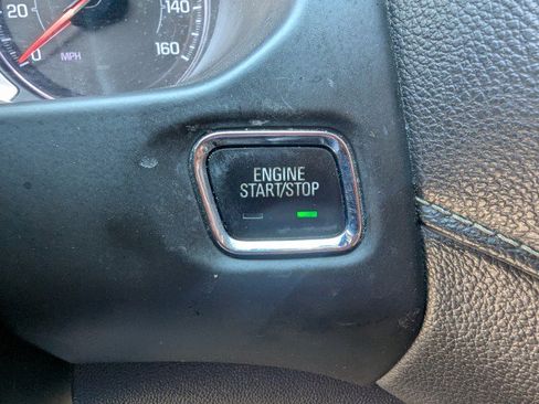 Used 2019 GMC Acadia SLT AWD/4WD image 18