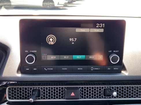 Used 2022 Honda Civic Sport image 11