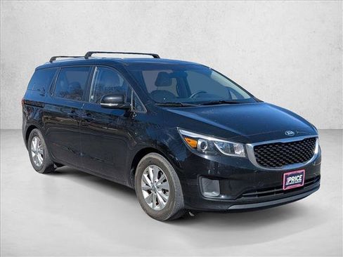 Used 2016 Kia Sedona LX w/ Option Group 020 image 3