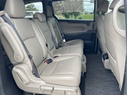 Used 2024 Honda Odyssey EX-L image 18