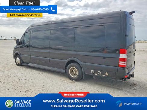 Used 2017 Mercedes-Benz Sprinter 3500 image 3