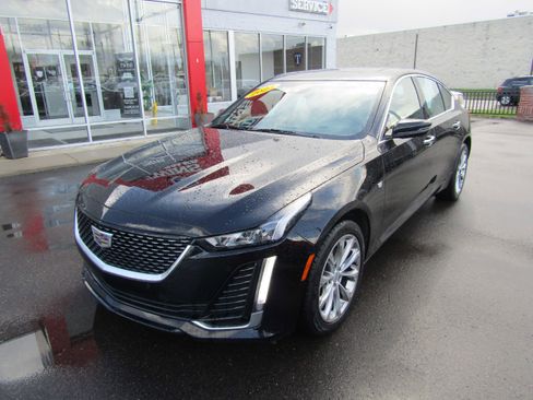 Used 2023 Cadillac CT5 Luxury image 3