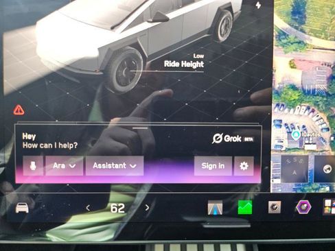 Used 2024 Tesla Cybertruck AWD Crew Cab image 45
